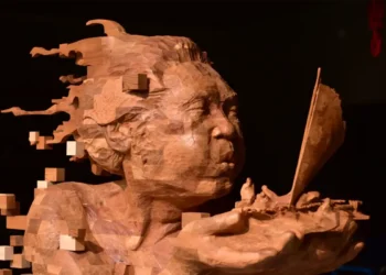 Han Hsu Tung: The Poetics of Fragmented Kind