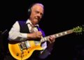 Robert Fripp Explains Why He Received’t Revive King Crimson