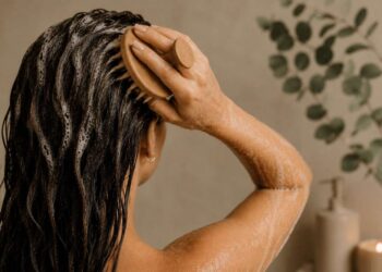 Tips on how to Deep Clear Scalp Buildup With out Damaging Your Hair
