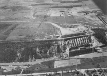Hydro Energy, Power Transitions, and the Onset of Canada’s Nice Acceleration – Lively Historical past