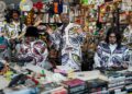Tiny Desk Live performance : NPR