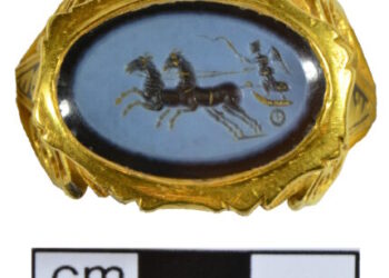 Museum snags Roman gold ring with chariot intaglio – The Historical past Weblog