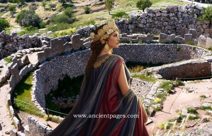 A Mycenaean Queen’s Mysterious Disappearance And The Unusual Discover In Her Coffin