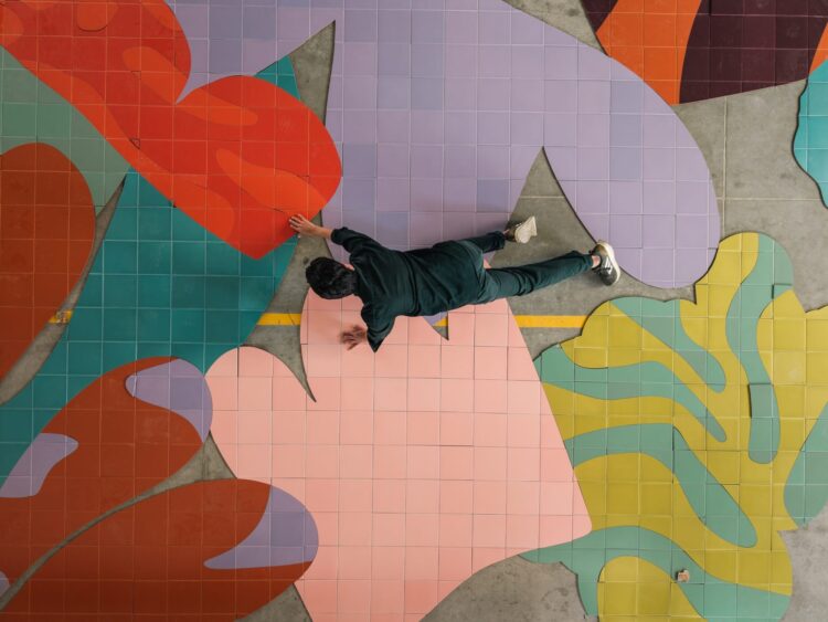 In Guadalajara, a Ceramic Tile Mural Mimics a Solar-Drenched Ecosystem — Colossal