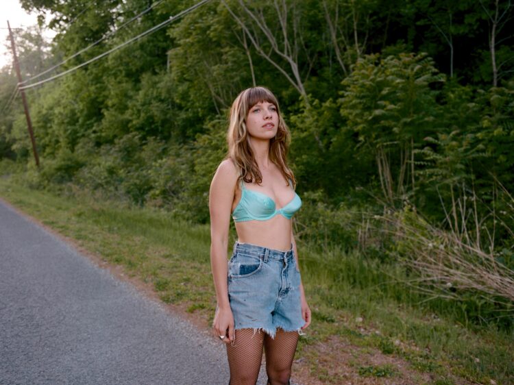 Angela Autumn Shares New Single “Heavy Tobacco”: Hear