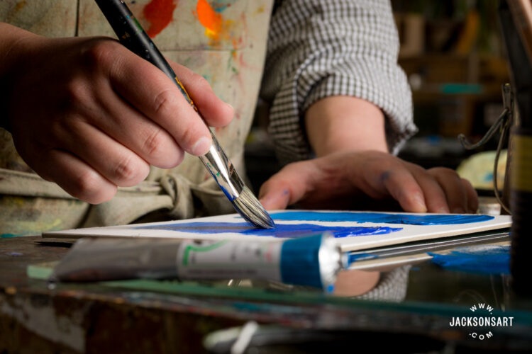 The Distinction Between Skilled and Pupil-Grade Supplies