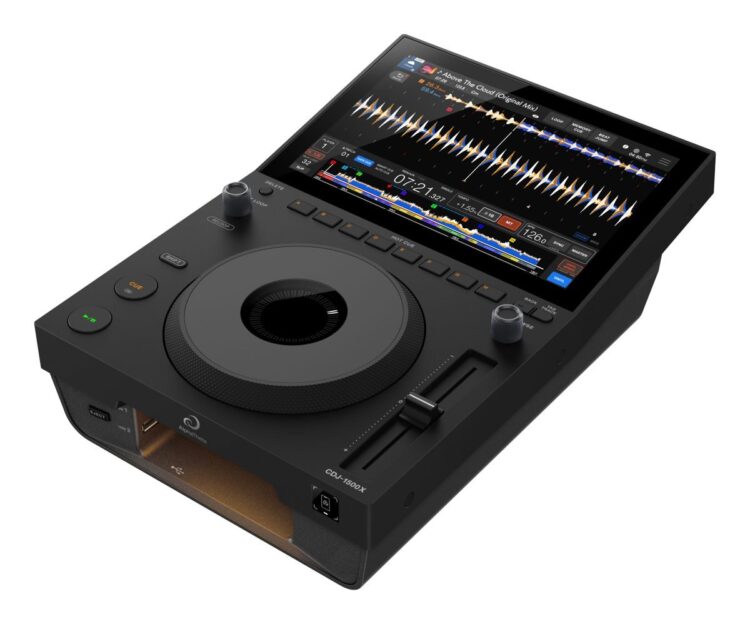 AlphaTheta’s CDJ-1500X: flagship DNA, bar and membership sized