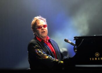 10 Finest Elton John Songs From The Nineties