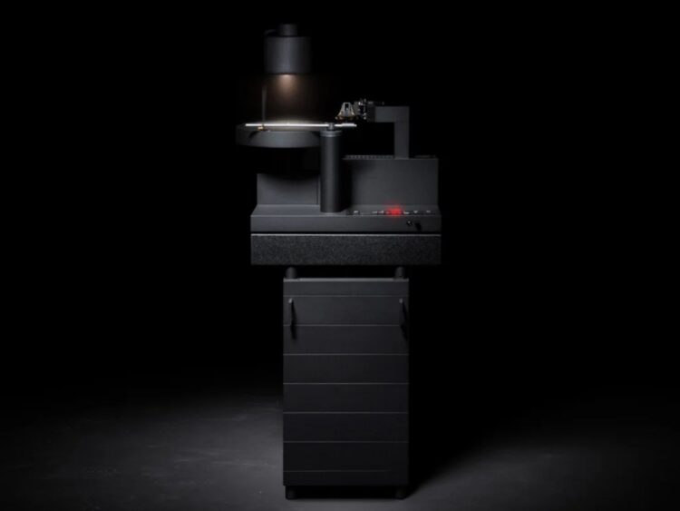 “For a very long time, the machine itself acted as a gatekeeper”: Teenage Engineering’s new APC-2 desires to make file slicing extra accessible than ever