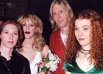 Gap Reissuing Basic Albums on Vinyl