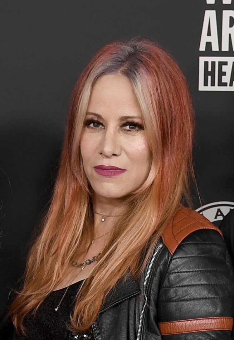 Jennifer Finch, L7 Bassist, Useless At 59