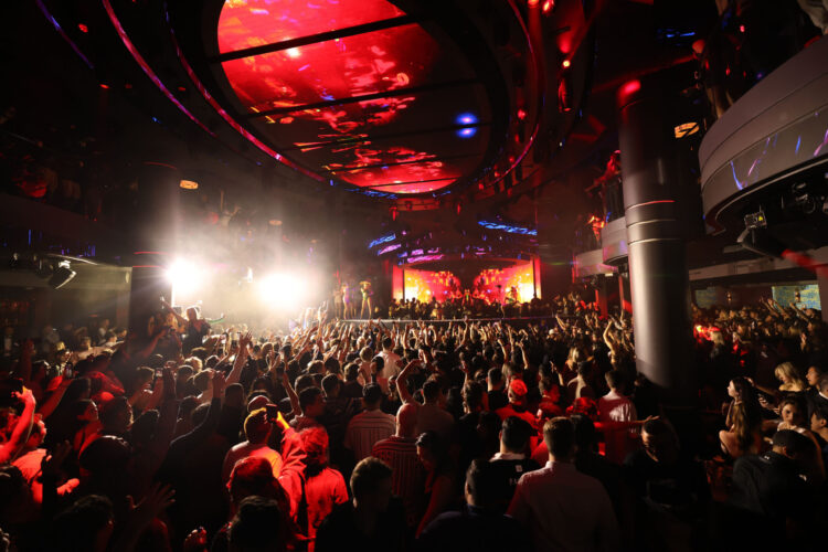 Las Vegas Is Providing Free Nightclub Entry to New 21-Yr-Olds