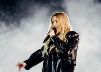 Ellie Goulding Writes Her Neighborhood an Anthem on “Ravers”: Pay attention