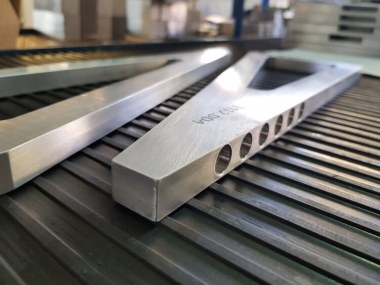 CNC Machining vs. Metallic Fabrication: What’s the Distinction?