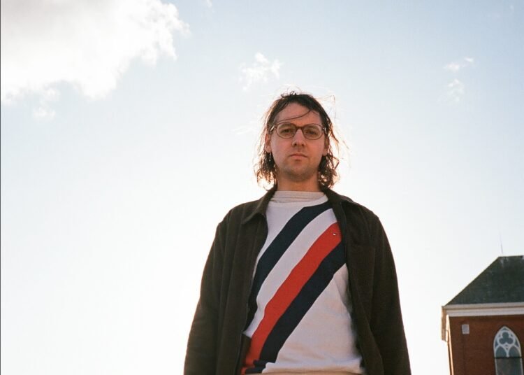Graham Hunt Shares New Track “Guardian Angel’s Arms”: Hear