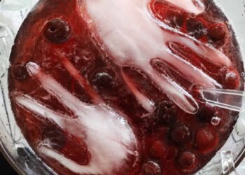 Halloween Punch Bowl – A Stunning Mess