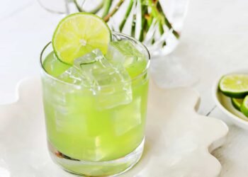Unbelievable Hulk Cocktail – A Lovely Mess