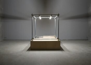 Luigi Honorat: Kinds Suspended Between Actuality and Code