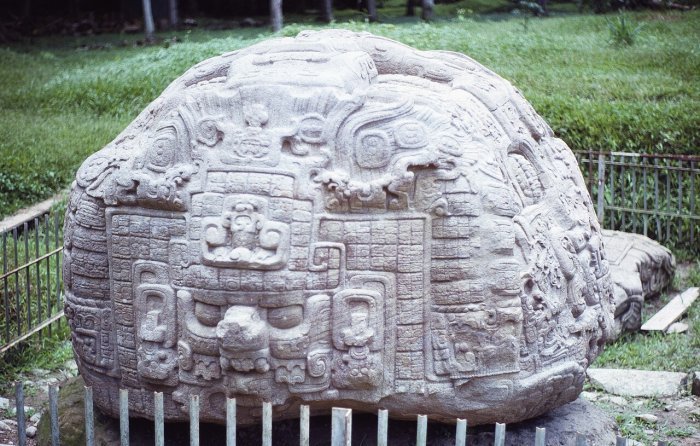 ‘Cosmic Monster’ Zoomorph At Quiriguá Dominated By Cauac Sky, Nice Maya Chief