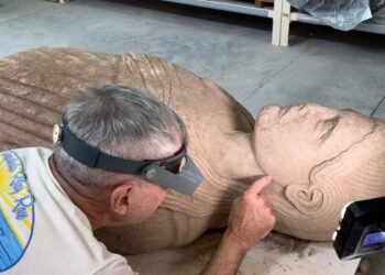 Huge 2,500-Yr-Outdated Marble Statue Found In The Historic Metropolis Of Sardis