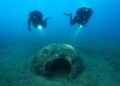 Big Historic Roman Dolium And Potential Shipwreck Discovered On The Seabed Close to Elba Island