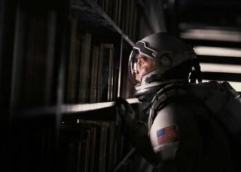 Fashionable Transcendence in Films: The Immanent Solutions of Interstellar