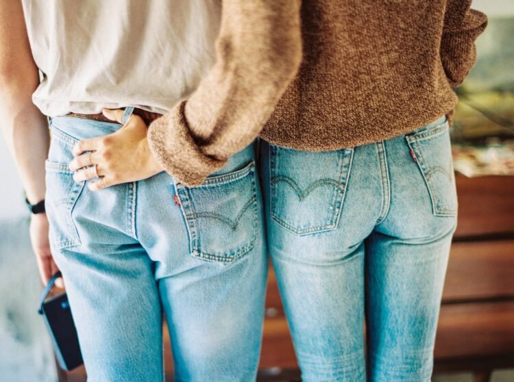 5 Fall Denim Traits Truly Price Sporting This Season