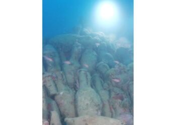 Divers Uncover Historic Ceramic Vessels Amid Shipwreck Off Sicily