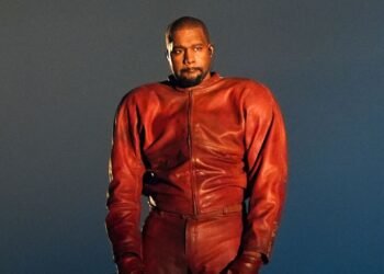 Right here’s Everybody Kanye West Introduced Out at His Homecoming Chicago Present