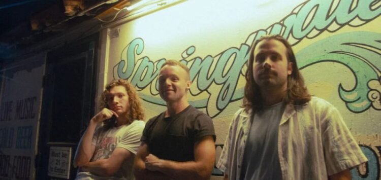 Pink Triangle delivers an Indie Rock tour de pressure with “I Wanna Be That Lady”