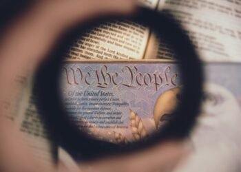 Why The US Structure Virtually Failed: 7 Key Debates