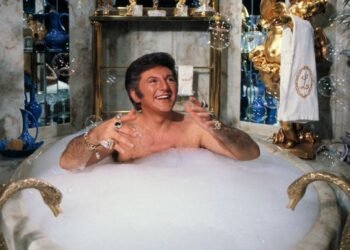 The key lifetime of outrageous showman Liberace