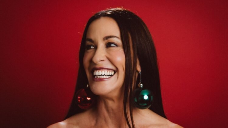 Alanis Morissette Made a Vacation Album