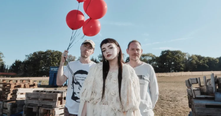 12 New Songs Out Immediately to Hear To: Useless Man’s Bones, Chvrches, and Extra