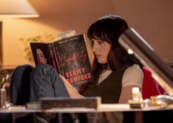 Dakota Johnson Internet Price, Wage & Highest Grossing Films
