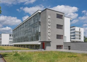 Exclusion and devaluation: German cultural coverage à la AfD