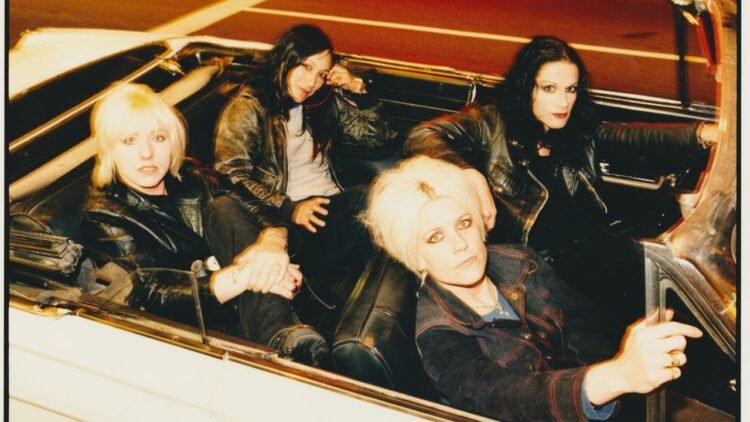 L7 Reunite With Former Bassist on New Music “Loma Linda”