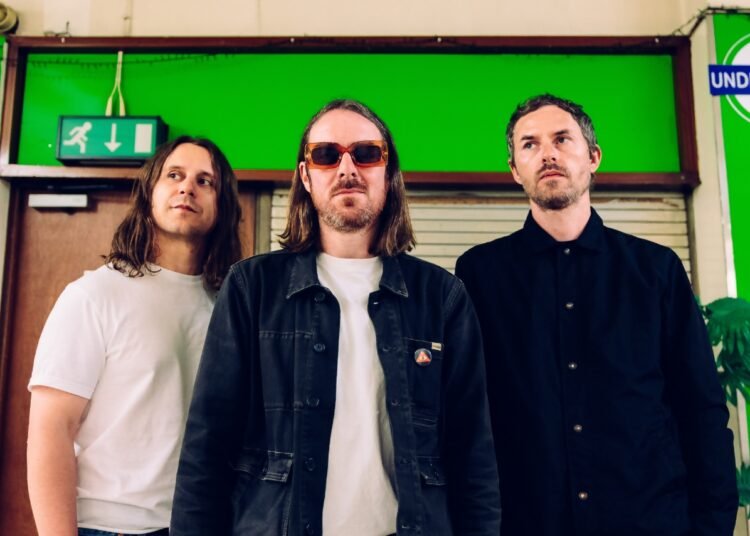 Pulled Aside By Horses Announce New Album ‘Dopamine Hits’