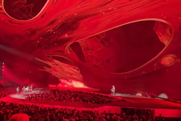Watch Metallica Debut ‘Till It Sleeps’ on the Sphere