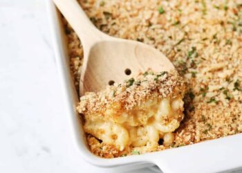 BEST Baked Macaroni and Cheese