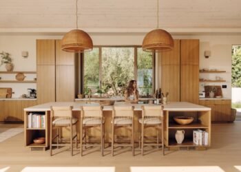 Camille Types’ Malibu Dwelling Tour