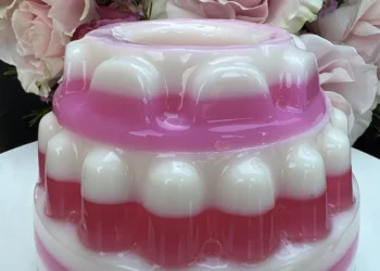 Caroline Tremlett is bringing Victorian jelly again