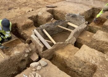 Thriller Of The Big 4,000-12 months-Previous Stone Cist Grave On Norway’s Svinesund Plateau